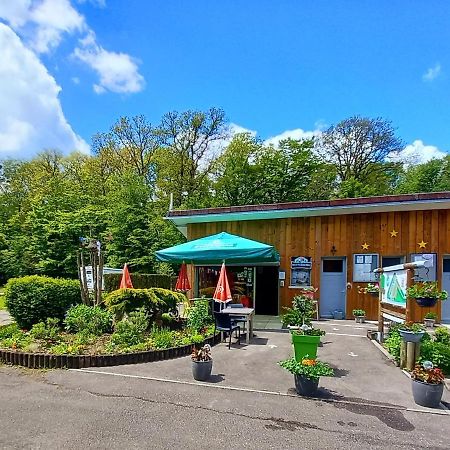 Camping De Contrexéville Eksteriør billede