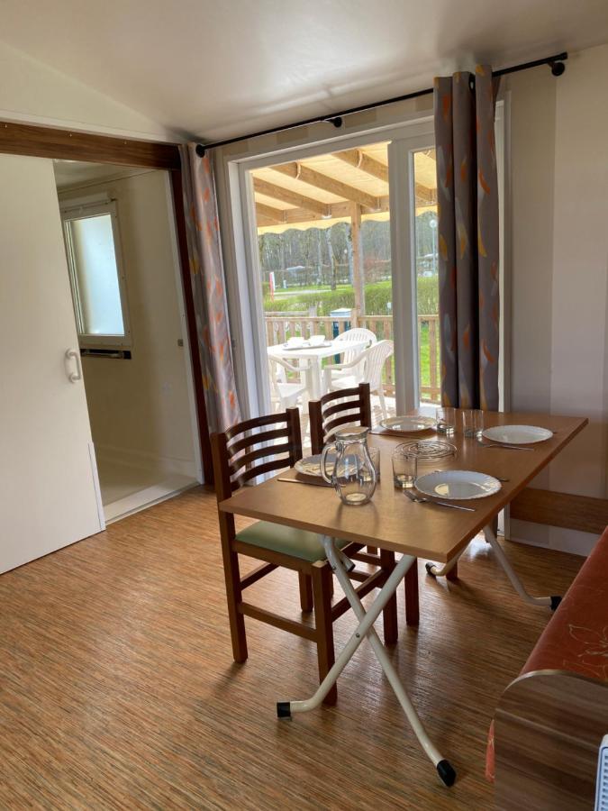 Camping De Contrexéville Eksteriør billede
