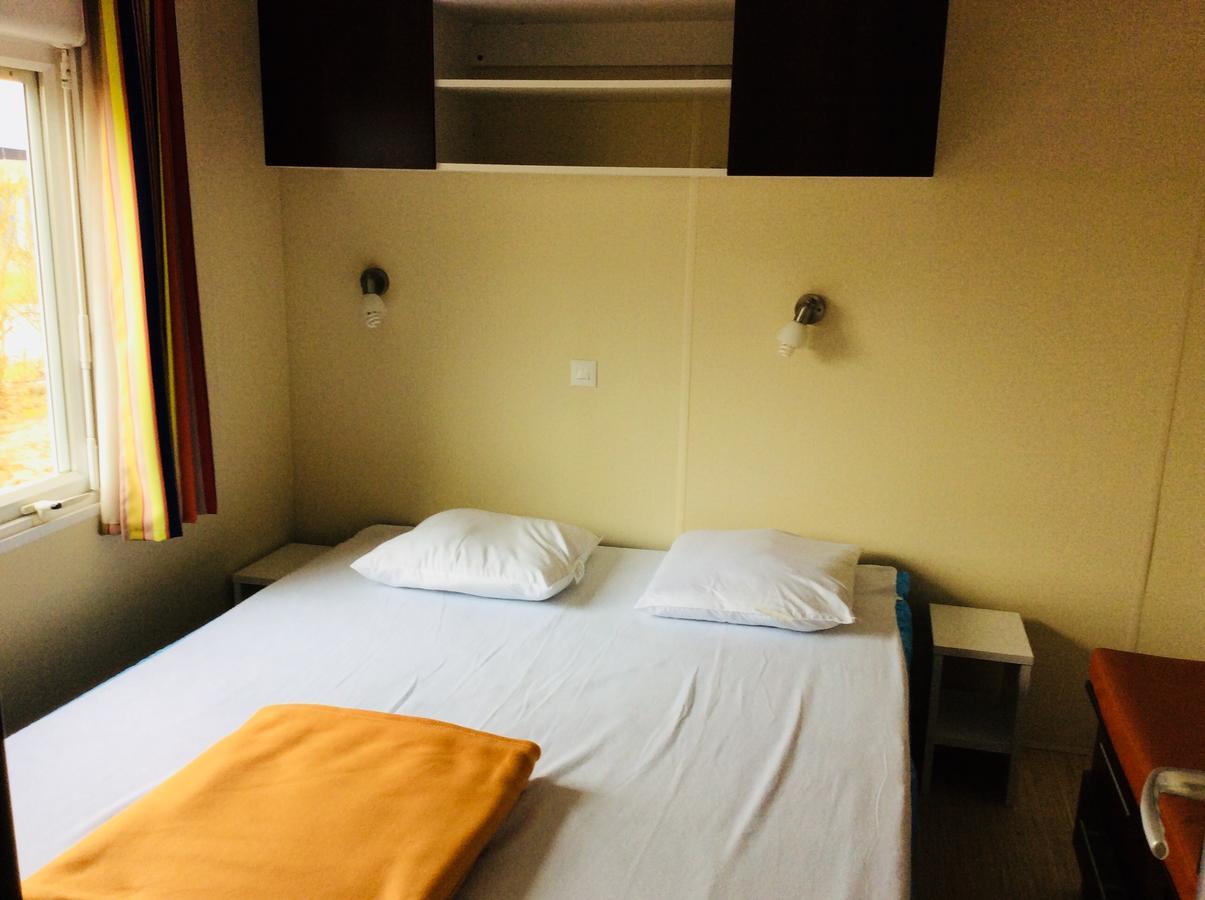 Camping De Contrexéville Eksteriør billede
